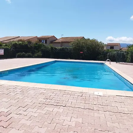 Bord De Mer, Piscine Et Wifi Apartament *